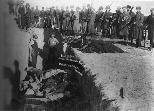 800px-Woundedknee1891